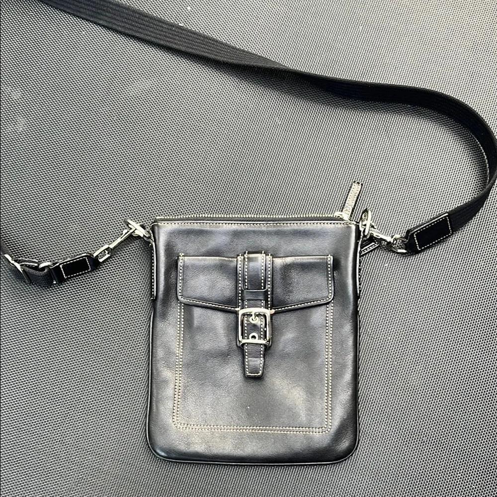 Coach‎ purse Black Leather womens Crossbody Bag soho